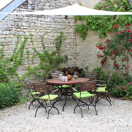 Landreville, 4 Pièces, 6 Personnes - Fr-1-543-146 * Landreville