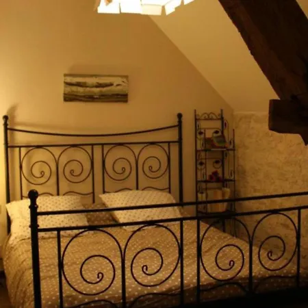 Hébergement de vacances Landreville, 4 Pièces, 6 Personnes - Fr-1-543-146